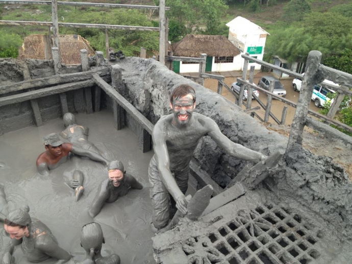 Volcan de Lodo El Totumo - Mud Volcano - Colombia