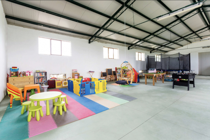 Casa Lola - Kids Play Barn