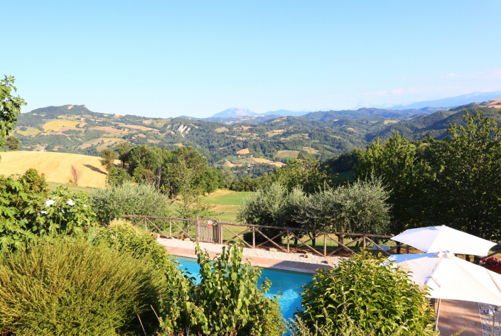 Casa Lola Family Accommodation - Views Of Marche, Italy