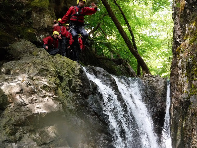 The twist and turn jump - Canyoneering in Coniston