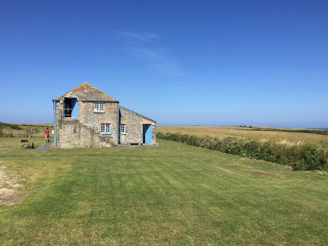 Beach Head Bunkhouse - National Trust - Cornwall