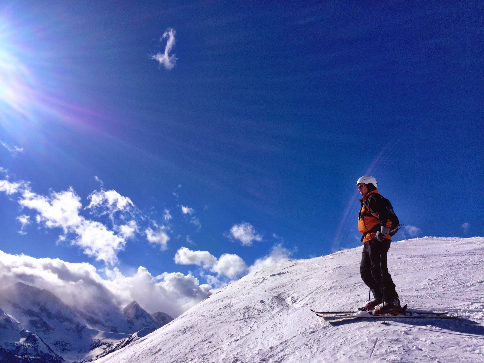 A blue sky day for skiing in the Zillertal